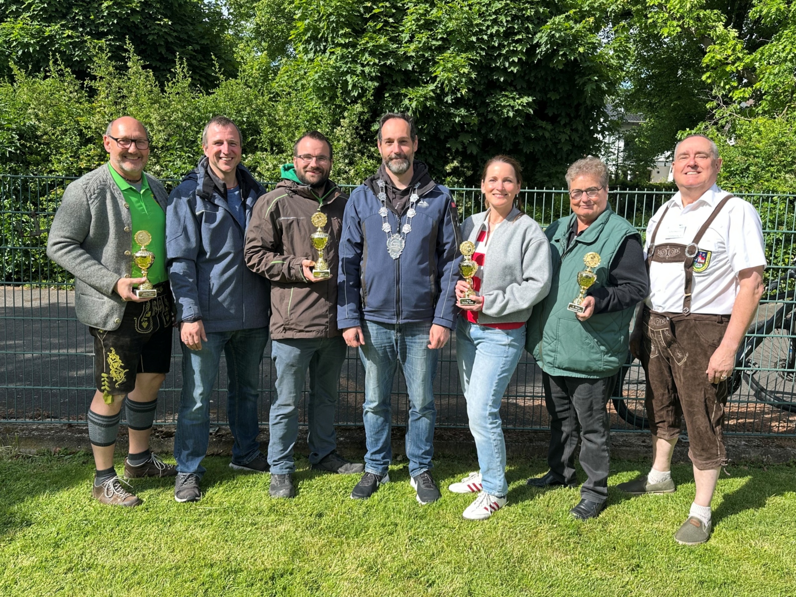 70_Siegerfoto Biergarteneröffnung
